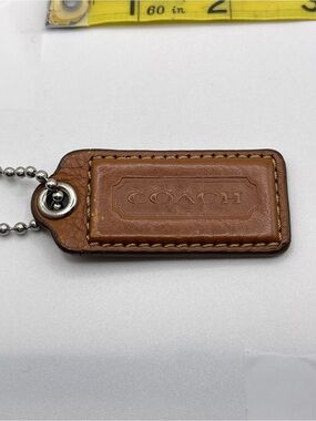 Coach British Tan Leather 2.5” Hang Tag